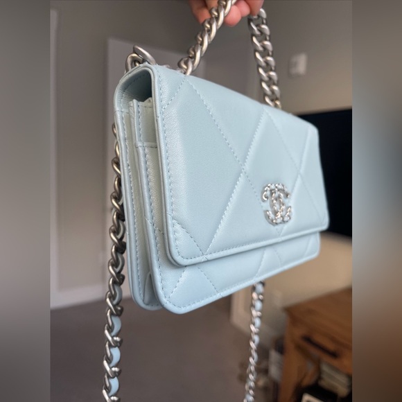SOLD Chanel 19 Quilted Wallet Chain WOC Light Blue lambskin Mixed Hardware 22B - Picture 8 of 15